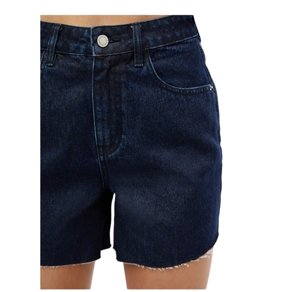 WeWoreWhat Raw Edge Hi Rise Flare Shorts Black Denim from Saks SZ 30 New w/tags - Picture 2 of 9